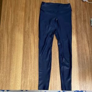 Koral shiny Navy leggings!!🥹🙈🤩💞